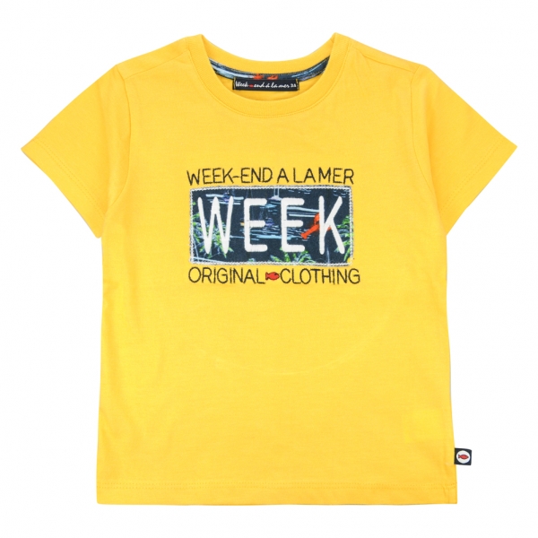 Yellow t-shirt